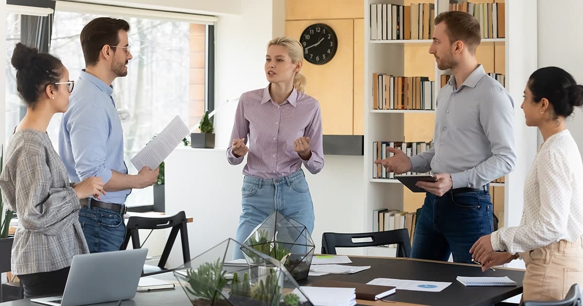 Standing Meetings Boost Group Performance