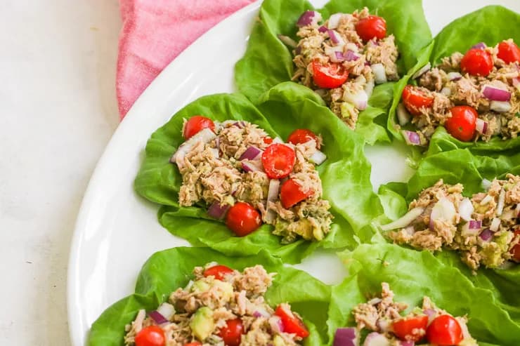 Avocado Tuna Lettuce Wraps