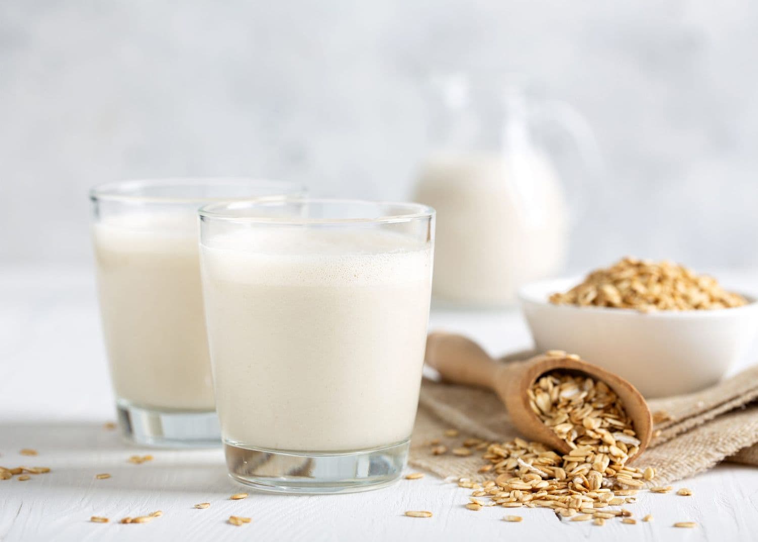Does Oat Milk Work for Your Body—or Against It?